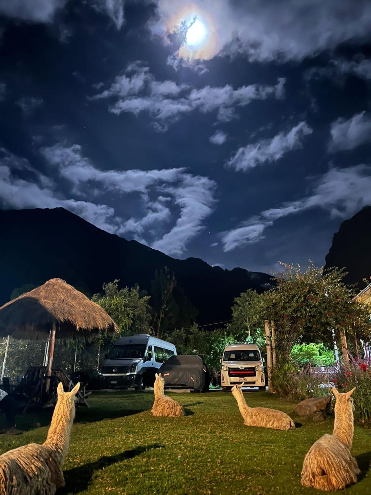 Tunupa Lodge Hotel Ollantaytambo Exterior foto